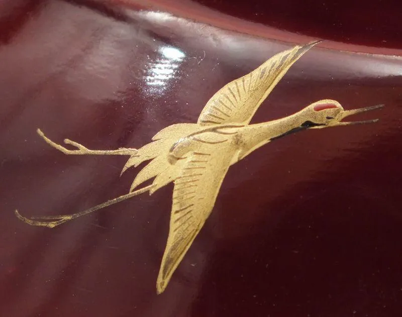 FINE JAPANESE LACQUERED COVERED BOWL