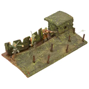 Original German WWII Haußer - Elastolin Modular Wooden Trench Section with (4) 70mm Composition Soldiers
